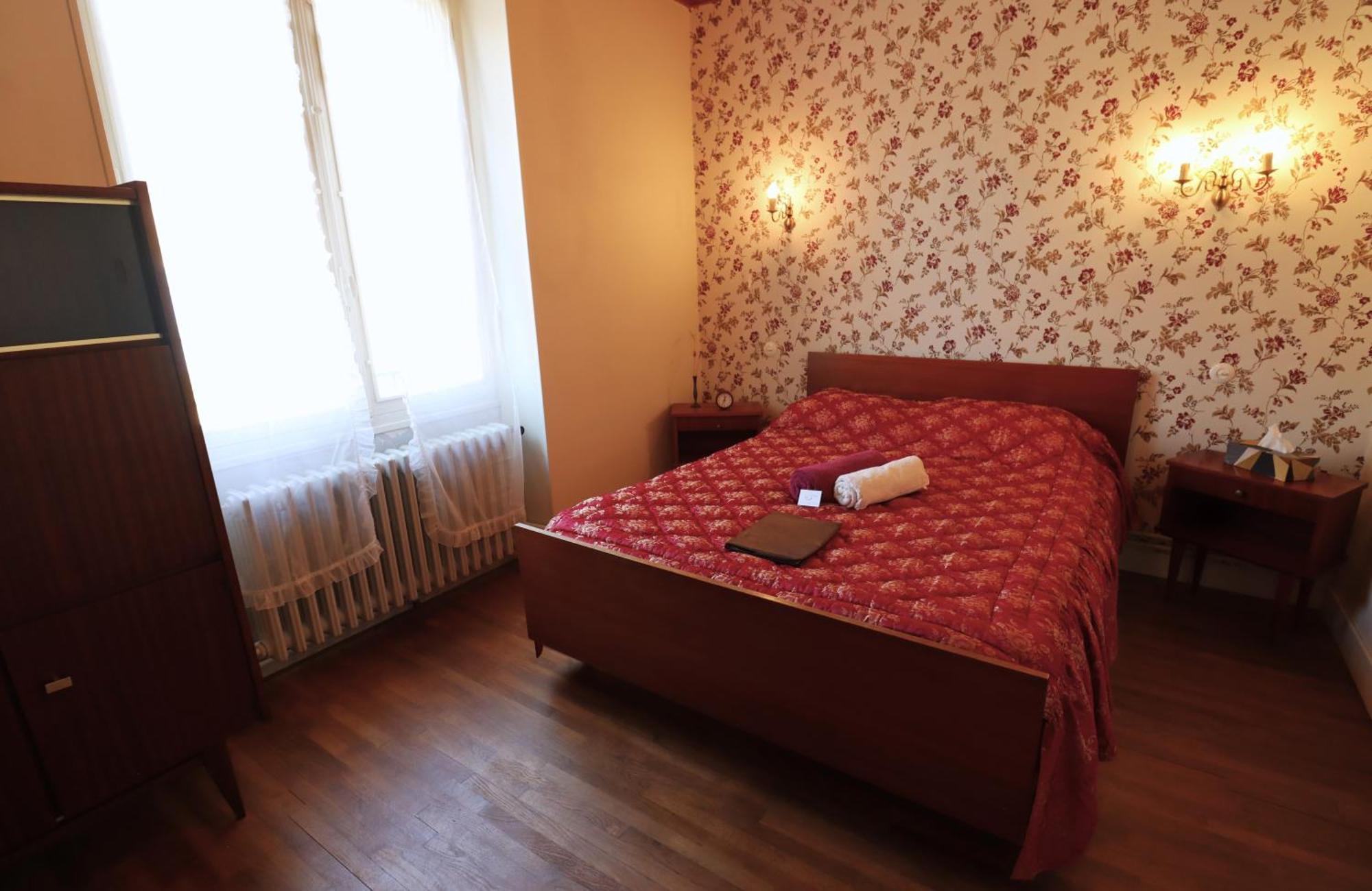Location De Chambres Bienvenue Chez Meme Treigny Zewnętrze zdjęcie